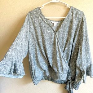 ⭐️3/$30⭐️LC by Lauren Conrad Faux Wrap Top